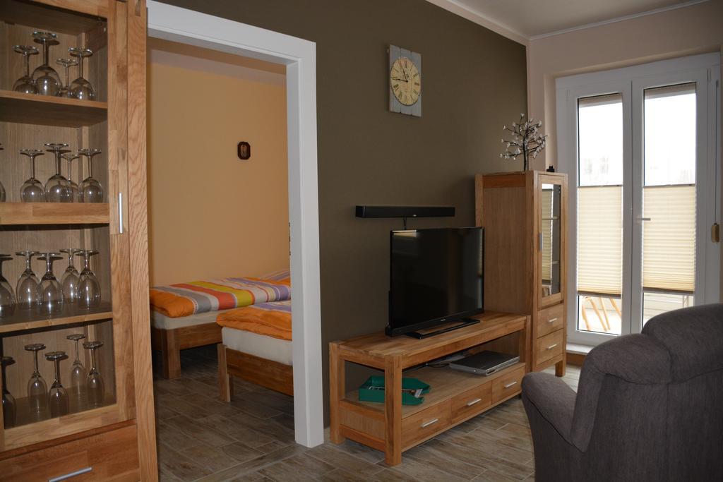 Fewo Cub Apartment Пирна Екстериор снимка